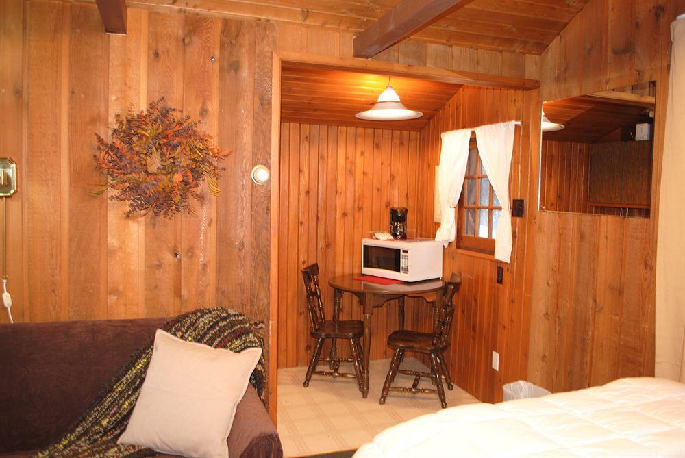 Rundle Chalets Canmore Exterior photo