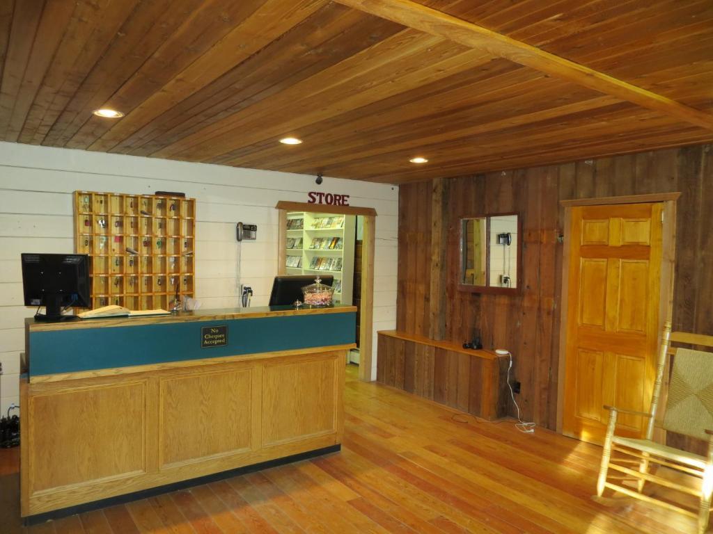 Rundle Chalets Canmore Exterior photo