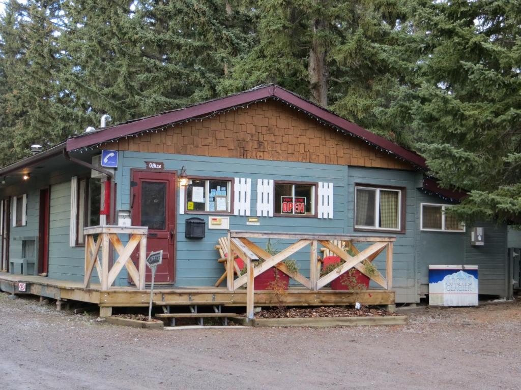 Rundle Chalets Canmore Exterior photo