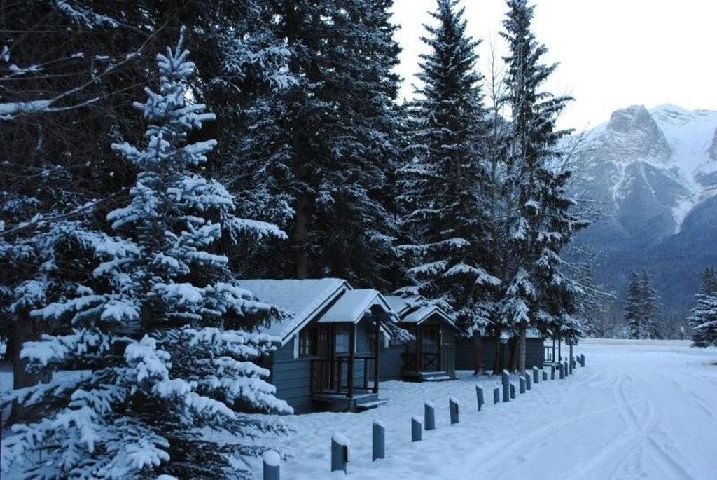 Rundle Chalets Canmore Exterior photo