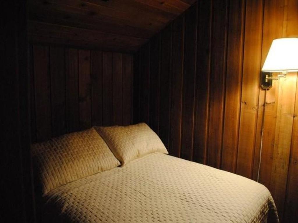Rundle Chalets Canmore Exterior photo