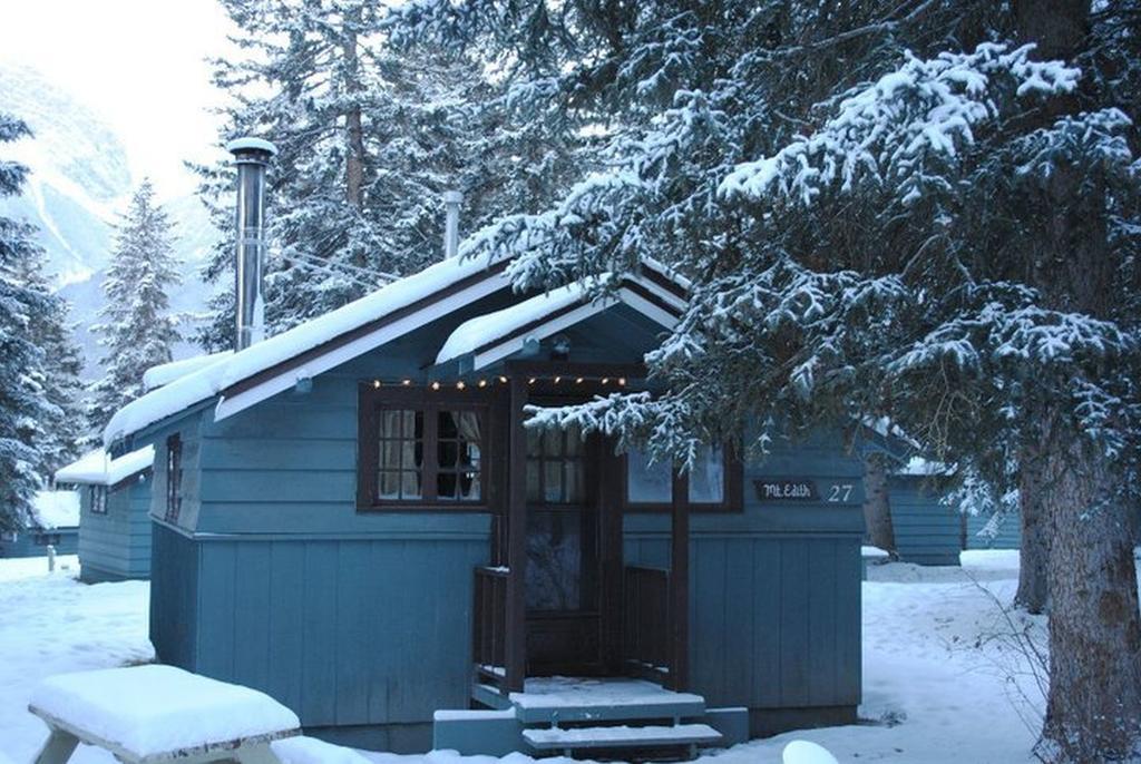 Rundle Chalets Canmore Exterior photo